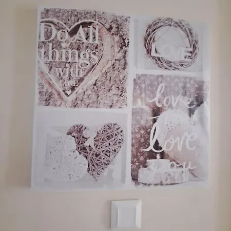 Moderny 2 Izbovy Dom So Zahradou A Terasou Blizko Bratislavy Διαμέρισμα *